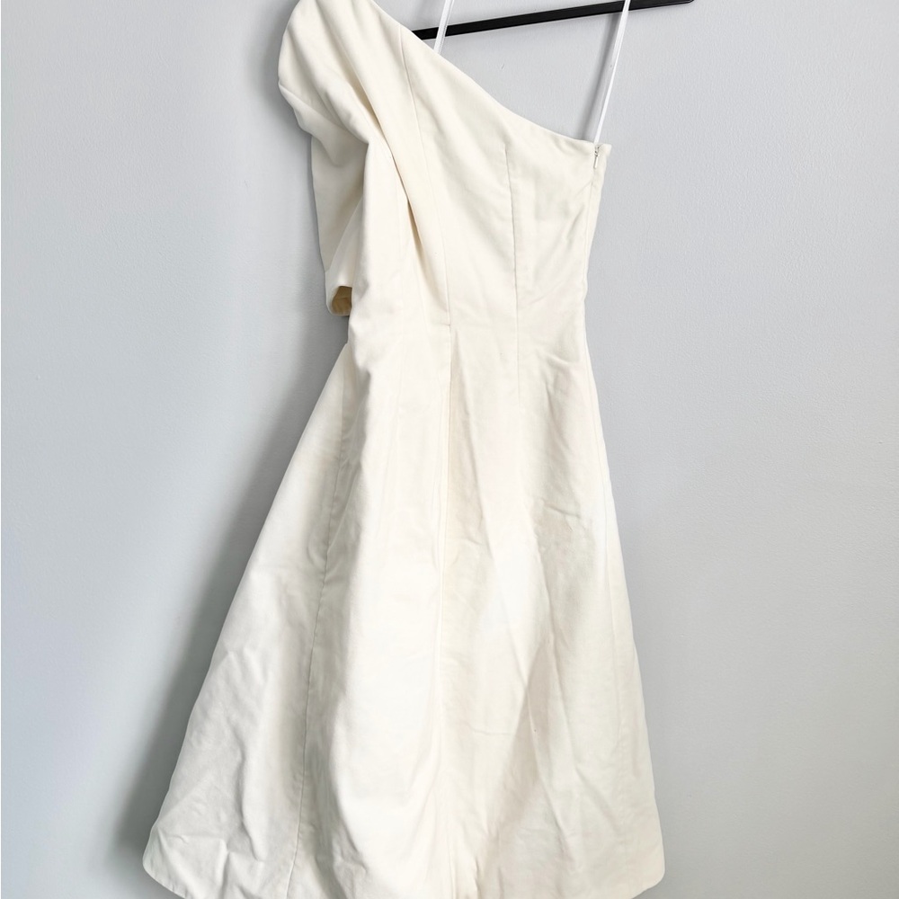 Emilia Wickstead Size US 2 • Ivory Velvet One Shoulder Gown Dress. - Picture 3 of 6
